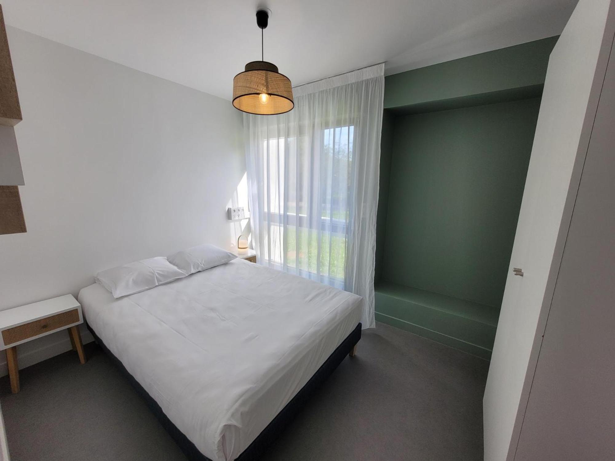 Twenty Business Flats Jouy-En-Josas Aparthotel Екстериор снимка